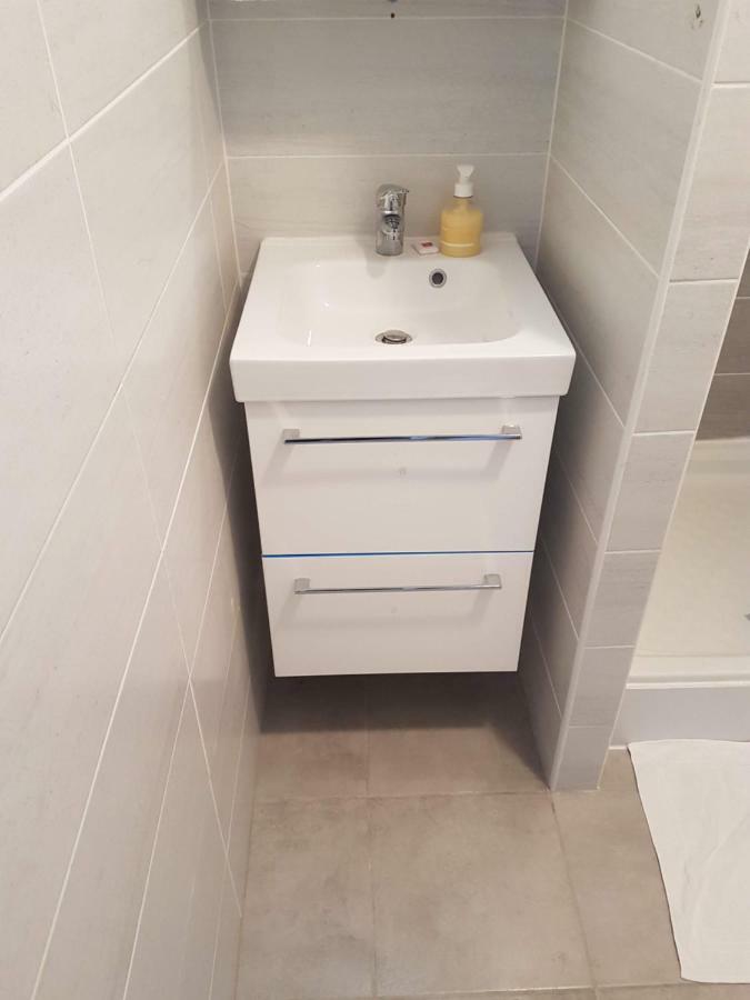 Le Petit Terminus - Gare Sncf Apartment Клермон-Феран Екстериор снимка